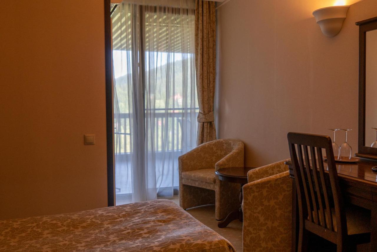 Apartament Executive Vedere Munte Alpin Resort Poiana Brasov Exterior photo